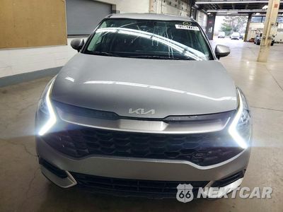 Piąte zdjęcie samochodu w środku: 2024 KIA SPORTAGE LX VIN:KNDPU3DF1R7302923 - miniatura