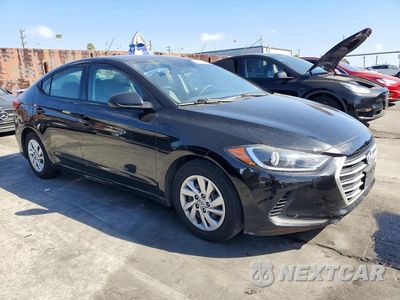 Czwarte zdjęcie samochodu z boku: 2018 HYUNDAI ELANTRA SE VIN:5NPD74LF9JH353605 - miniatura