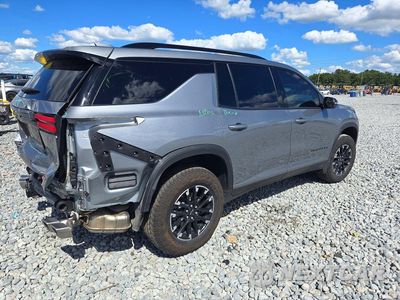 Trzecie zdjęcie samochodu z tyłu: 2025 CHEVROLET TRAVERSE Z71 VIN:1GNEVJRS6SJ218630 - miniatura