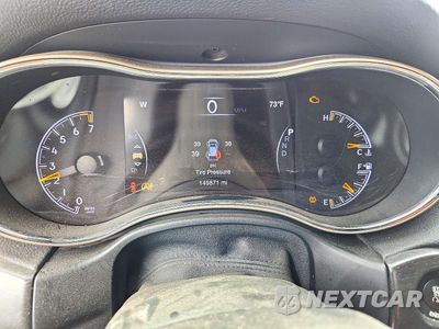 Zdjęcie 9 z 13 samochodu: 2016 JEEP GRAND CHEROKEE LAREDO VIN:1C4RJFAG0GC364849 - miniatura