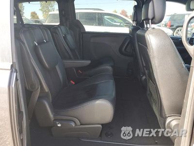 Zdjęcie 11 z 14 samochodu: 2016 DODGE GRAND CARAVAN SXT VIN:2C4RDGCG0GR378428 - miniatura