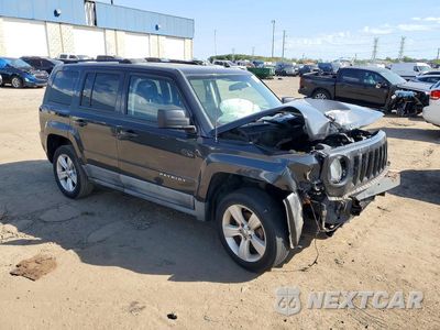 Czwarte zdjęcie samochodu z boku: 2011 JEEP PATRIOT SPORT VIN:1J4NT1GA8BD112763 - miniatura