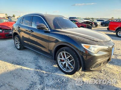 Czwarte zdjęcie samochodu z boku: 2018 ALFA ROMEO STELVIO TI VIN:ZASFAKBN1J7B94985 - miniatura