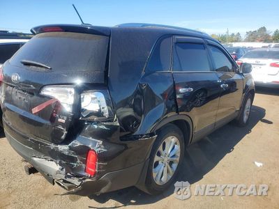 Trzecie zdjęcie samochodu z tyłu: 2014 KIA SORENTO EX VIN:5XYKUDA76EG459549 - miniatura