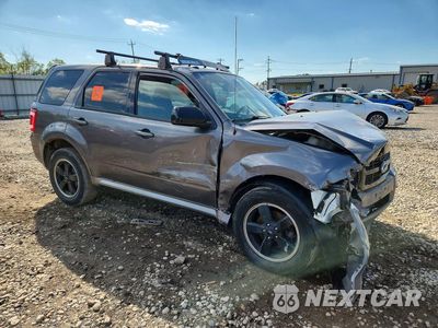 Czwarte zdjęcie samochodu z boku: 2011 FORD ESCAPE XLT VIN:1FMCU0D79BKB96211 - miniatura