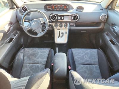 Zdjęcie 8 z 12 samochodu: 2011 SCION XB BASE VIN:JTLZE4FE2B1123870 - miniatura
