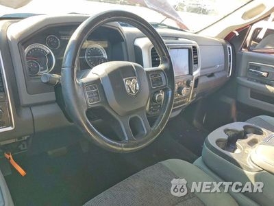 Zdjęcie 8 z 12 samochodu: 2018 RAM 1500 SLT VIN:1C6RR7GT0JS274348 - miniatura