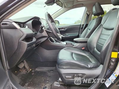 Zdjęcie 7 z 13 samochodu: 2021 TOYOTA RAV4 XLE PREMIUM VIN:2T3A1RFV3MW164496 - miniatura
