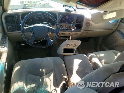 Zdjęcie 8 z 12 samochodu: 2003 CHEVROLET SILVERADO K2500 HEAVY DUTY VIN:1GCHK23163F151858 - miniatura