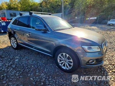Czwarte zdjęcie samochodu z boku: 2016 AUDI Q5 PREMIUM VIN:WA1C2AFP2GA114565 - miniatura
