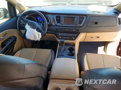 Zdjęcie 8 z 14 samochodu: 2017 KIA SEDONA LX VIN:KNDMB5C13H6321021 - miniatura