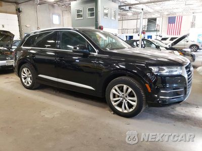 Czwarte zdjęcie samochodu z boku: 2017 AUDI Q7 PREMIUM VIN:WA1AHAF73HD039879 - miniatura