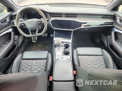 Zdjęcie 8 z 13 samochodu: 2022 AUDI RS6 VIN:WUA1CBF23NN902249 - miniatura