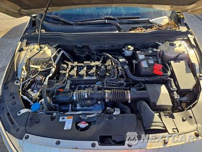 Zdjęcie 11 z 12 samochodu: 2018 HONDA ACCORD LX VIN:1HGCV1F11JA033929 - miniatura