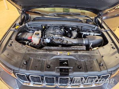 Zdjęcie 12 z 13 samochodu: 2025 JEEP GRAND CHEROKEE LIMITED VIN:1C4RJHBGXSC280413 - miniatura