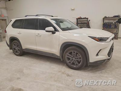 Czwarte zdjęcie samochodu z boku: 2024 TOYOTA GRAND HIGHLANDER LIMITED VIN:5TDAAAB58RS042555 - miniatura