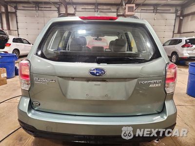 Zdjęcie 6 z 14 samochodu: 2017 SUBARU FORESTER 2.5I VIN:JF2SJABC4HH504326 - miniatura