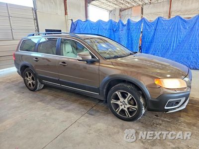 Czwarte zdjęcie samochodu z boku: 2012 VOLVO XC70 T6 VIN:YV4902BZ7C1143554 - miniatura