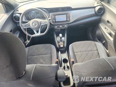 Zdjęcie 8 z 14 samochodu: 2018 NISSAN KICKS S VIN:3N1CP5CU7JL542420 - miniatura