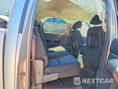 Zdjęcie 10 z 13 samochodu: 2011 CHEVROLET SILVERADO K1500 LT VIN:1GCPKSE37BF153000 - miniatura