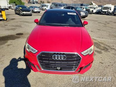 Piąte zdjęcie samochodu w środku: 2017 AUDI A3 PREMIUM PLUS VIN:WAUGUGFF1H1033115 - miniatura