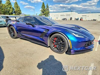 Czwarte zdjęcie samochodu z boku: 2019 CHEVROLET CORVETTE Z06 2LZ VIN:1G1YS2D6XK5605326 - miniatura