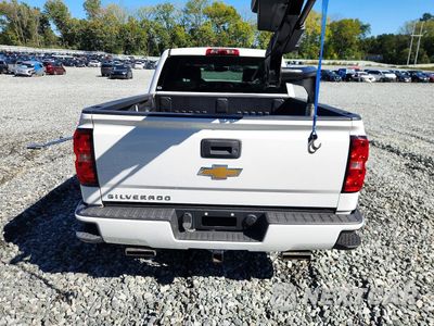 Zdjęcie 6 z 13 samochodu: 2018 CHEVROLET SILVERADO K1500 CUSTOM VIN:3GCUKPEC6JG198197 - miniatura