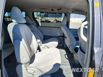 Zdjęcie 11 z 13 samochodu: 2012 TOYOTA SIENNA LE VIN:5TDKK3DC5CS216906 - miniatura