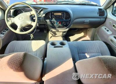 Zdjęcie 8 z 12 samochodu: 2002 TOYOTA TUNDRA SR5 V8 VIN:5TBBT44152S262048 - miniatura