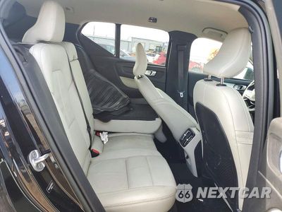 Zdjęcie 11 z 13 samochodu: 2022 VOLVO XC40 T4 MOMENTUM VIN:YV4AC2HK7N2780312 - miniatura