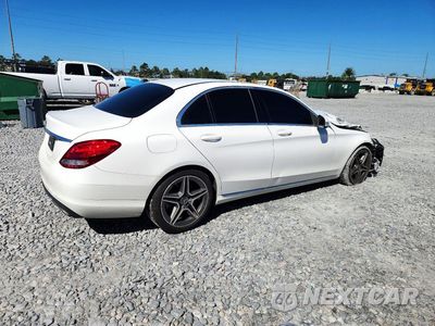 Trzecie zdjęcie samochodu z tyłu: 2017 MERCEDES-BENZ C 300 VIN:55SWF4JB0HU200355 - miniatura