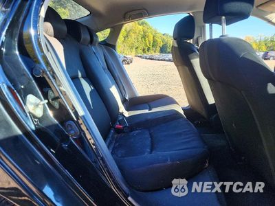 Zdjęcie 10 z 13 samochodu: 2016 HONDA CIVIC LX VIN:19XFC2F56GE218574 - miniatura