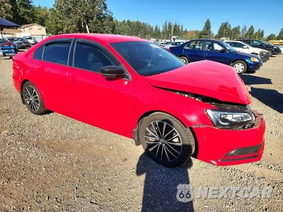 Czwarte zdjęcie samochodu z boku: 2015 VOLKSWAGEN JETTA SE VIN:3VWD17AJ7FM426415 - miniatura