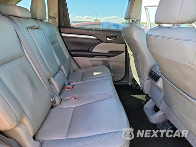 Zdjęcie 11 z 13 samochodu: 2014 TOYOTA HIGHLANDER XLE VIN:5TDJKRFH7ES021903 - miniatura