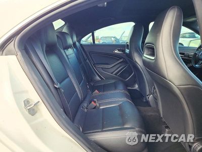 Zdjęcie 10 z 13 samochodu: 2016 MERCEDES-BENZ CLA 250 4MATIC VIN:WDDSJ4GB3GN369202 - miniatura