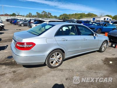 Trzecie zdjęcie samochodu z tyłu: 2010 MERCEDES-BENZ E 350 4MATIC VIN:WDDHF8HB7AA123818 - miniatura