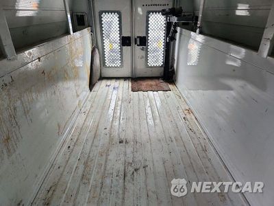 Zdjęcie 10 z 12 samochodu: 2019 CHEVROLET EXPRESS G3500 VIN:1GB0GRFG1K1171569 - miniatura