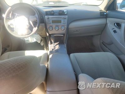Zdjęcie 8 z 12 samochodu: 2009 TOYOTA CAMRY BASE VIN:4T1BE46K69U875532 - miniatura
