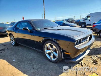Czwarte zdjęcie samochodu z boku: 2013 DODGE CHALLENGER SXT VIN:2C3CDYAG1DH596611 - miniatura