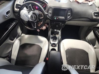Zdjęcie 8 z 13 samochodu: 2021 JEEP COMPASS LATITUDE VIN:3C4NJCBB7MT538948 - miniatura