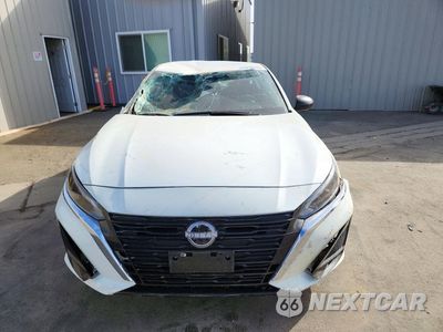 Piąte zdjęcie samochodu w środku: 2025 NISSAN ALTIMA SV VIN:1N4BL4DV1SN398943 - miniatura