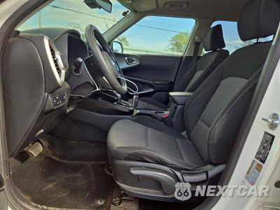 Zdjęcie 7 z 13 samochodu: 2020 KIA SOUL S VIN:KNDJ23AU9L7735914 - miniatura