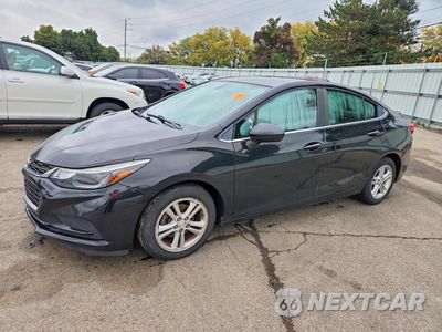 2018 CHEVROLET CRUZE LT 1G1BE5SM5J7221201 - główne zdjęcie licytacji z USA - miniatura