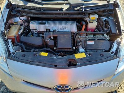 Zdjęcie 11 z 12 samochodu: 2013 TOYOTA PRIUS TWO VIN:JTDKN3DUXD1682409 - miniatura