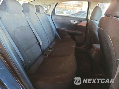 Zdjęcie 10 z 12 samochodu: 2019 KIA FORTE LXS VIN:3KPF24AD2KE066413 - miniatura