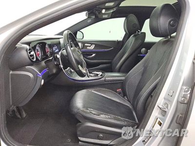 Zdjęcie 7 z 12 samochodu: 2018 MERCEDES-BENZ E 400 4MATIC VIN:WDDZF6GB9JA434371 - miniatura