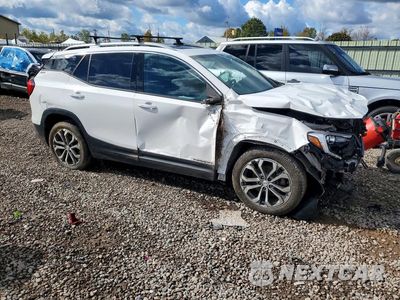 Czwarte zdjęcie samochodu z boku: 2019 GMC TERRAIN SLT VIN:3GKALVEX3KL362557 - miniatura