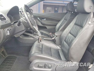 Zdjęcie 7 z 12 samochodu: 2015 VOLKSWAGEN EOS LUX VIN:WVWFW8AH2FV002100 - miniatura