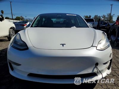 Piąte zdjęcie samochodu w środku: 2020 TESLA MODEL 3 VIN:5YJ3E1EB6LF650035 - miniatura