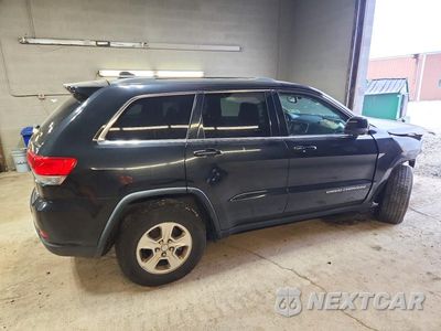 Trzecie zdjęcie samochodu z tyłu: 2014 JEEP GRAND CHEROKEE LAREDO VIN:1C4RJFAG0EC186485 - miniatura